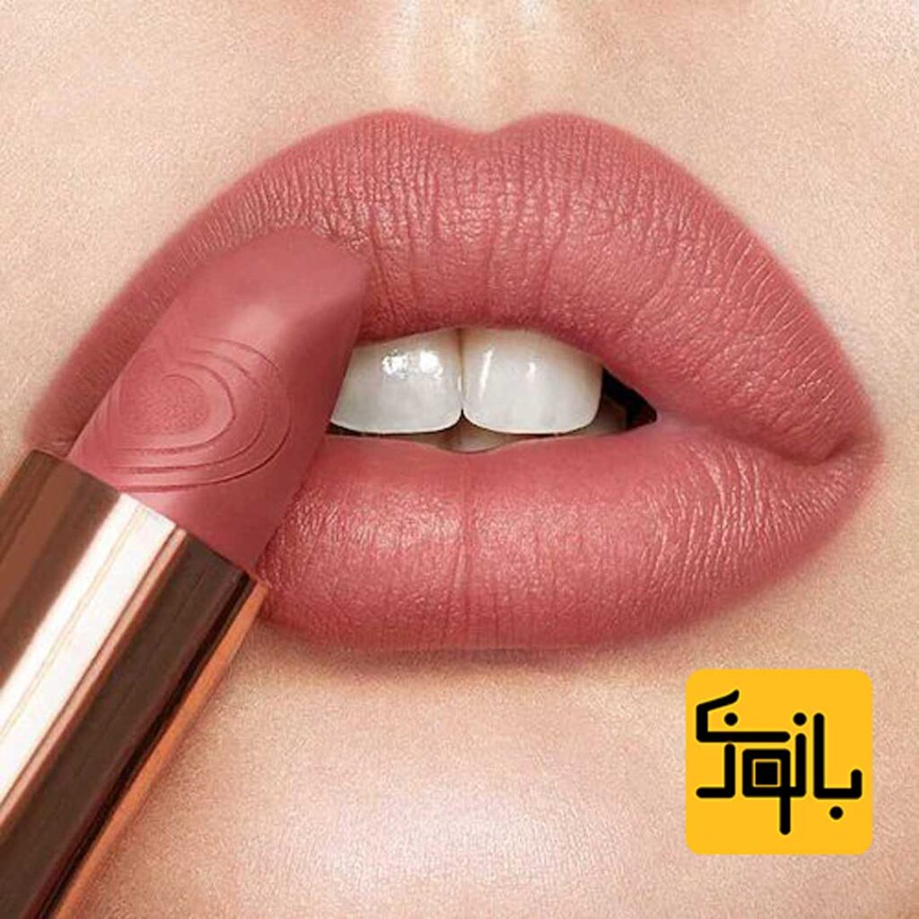 مدل های جدید آرایش لب کالباسی