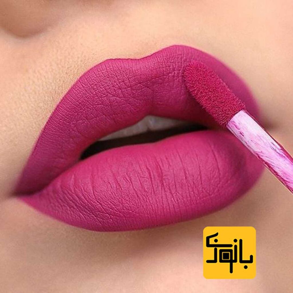 جدیدترین مدل های ترند آرایش لب ساده و شیک