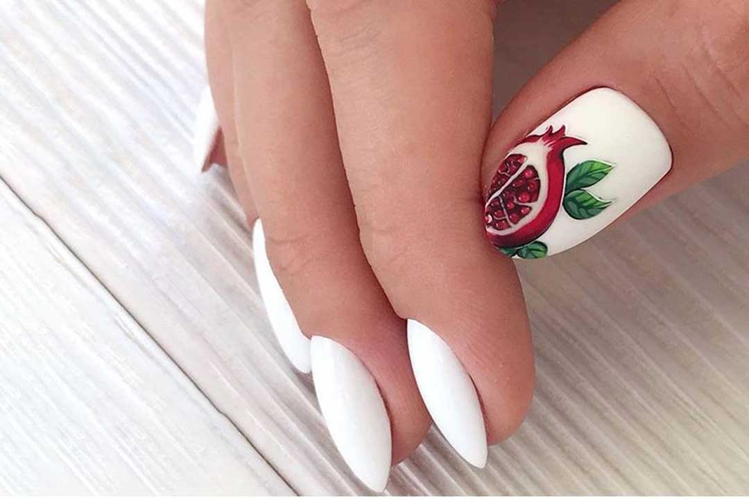 جدیدترین مدل ناخن طرح شب یلدا 1402