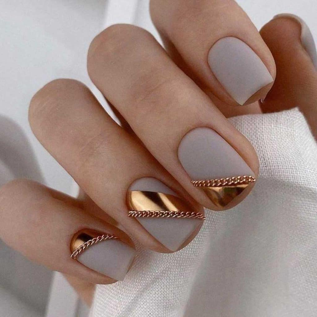 طرح ناخن مینیمال