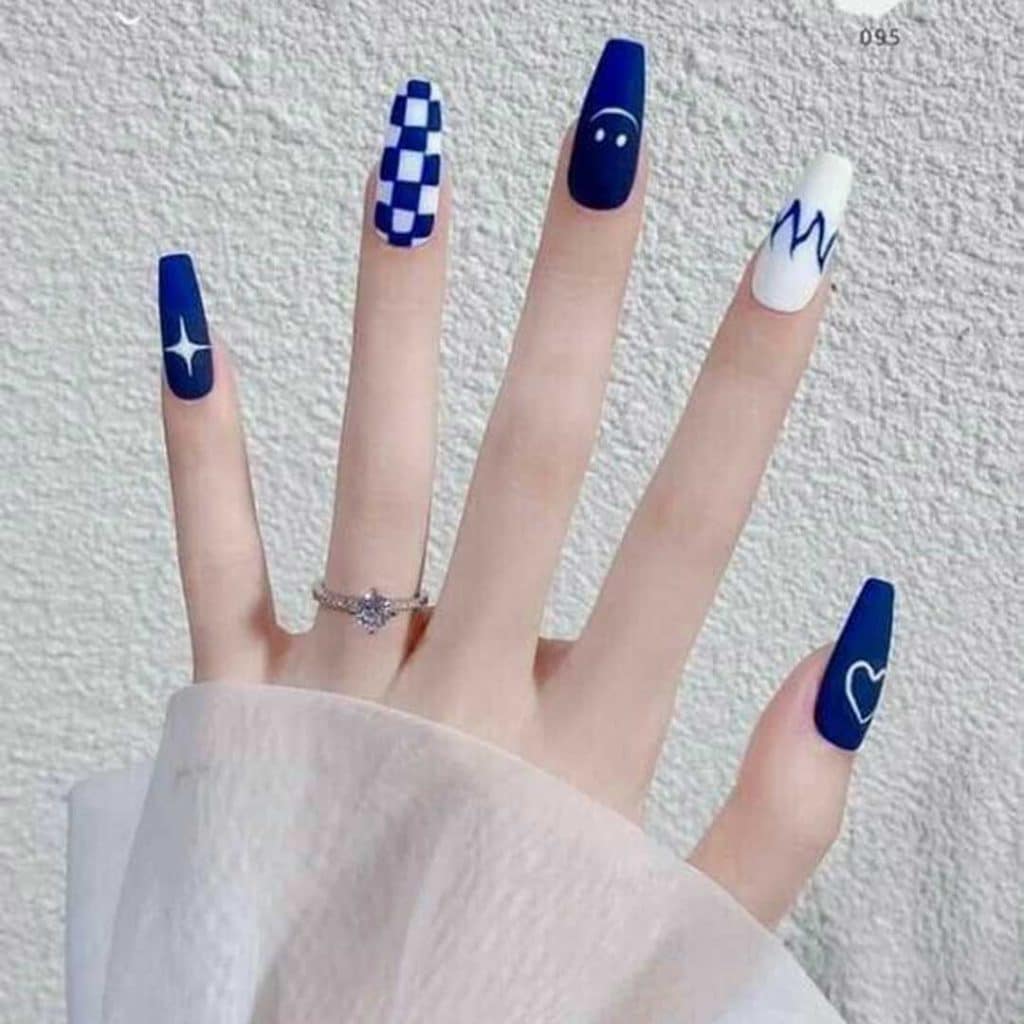 ناخن تابستانی