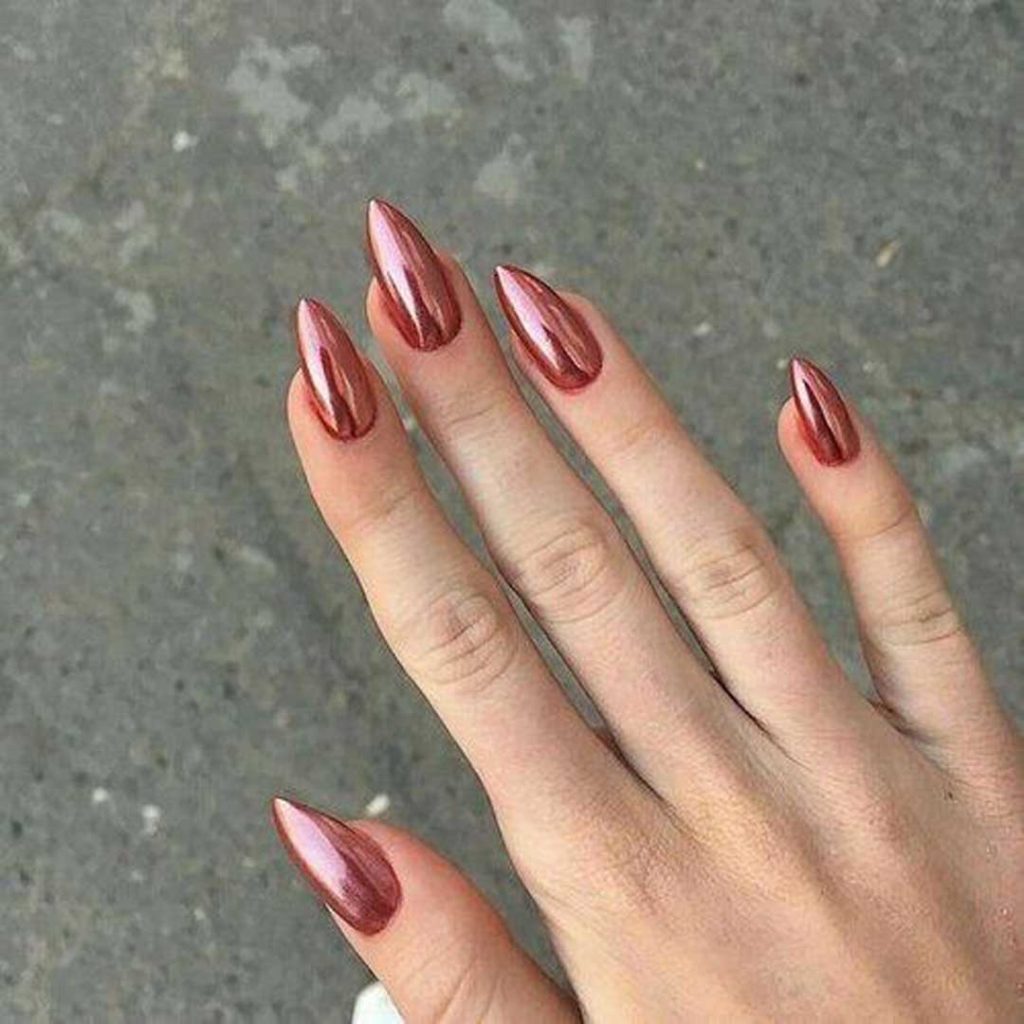 ناخن طرح کروم