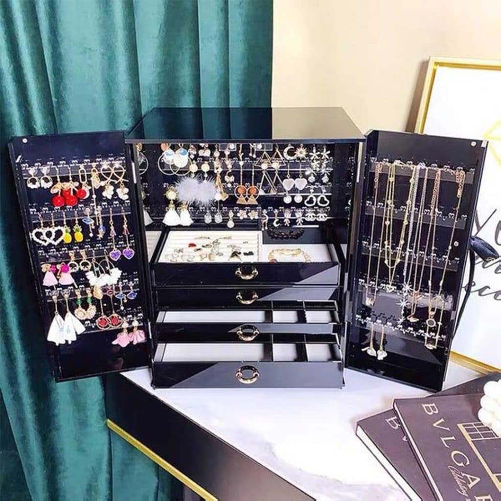 استند جواهرات مدرن