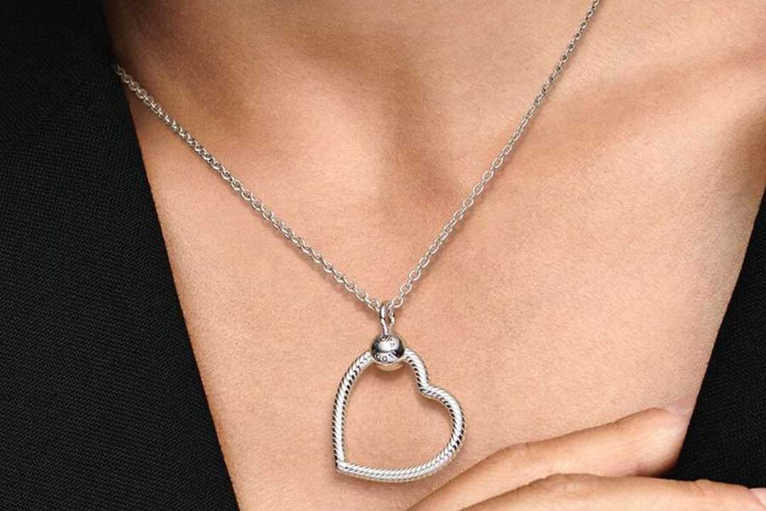مدل های خاص و بی نظیر گردنبند طلا برند پاندورا 2023
