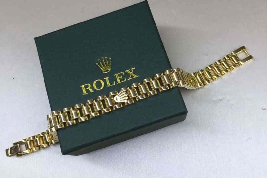 شیک ترین مدل های دستبند زنانه طرح رولکس ۱۴۰۵