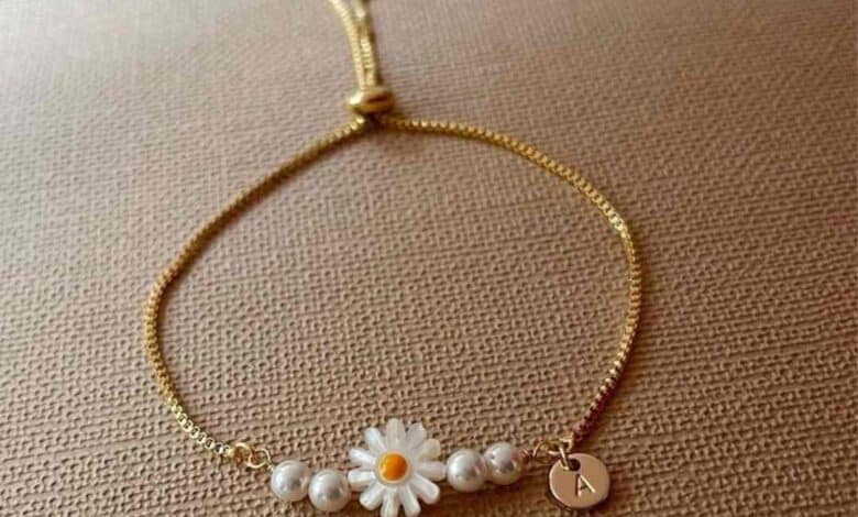دستبند طلا دخترانه گل بابونه