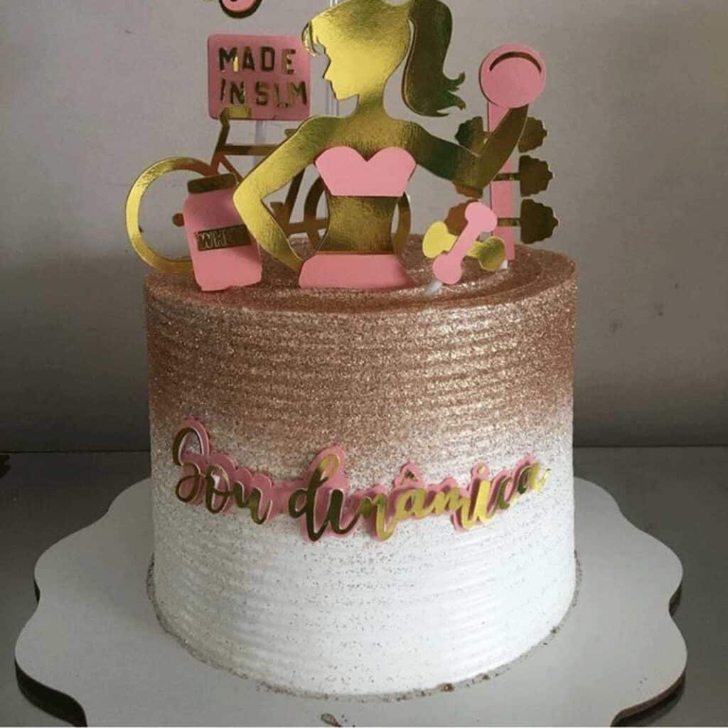 کیک تولد بدنسازی