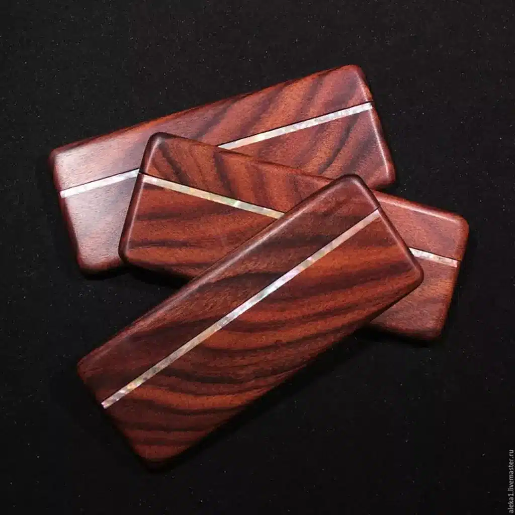 گیره موی طرح چوبی خاص