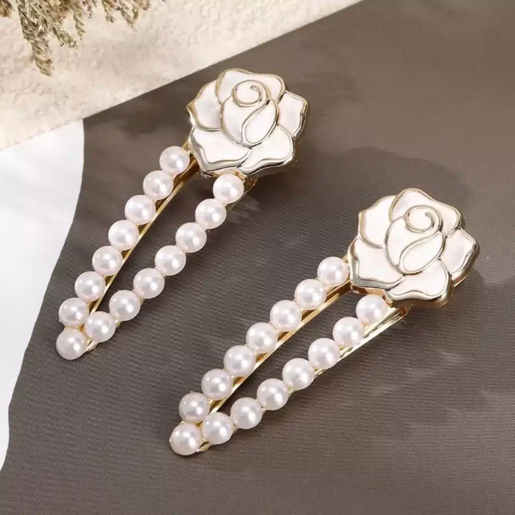 سنجاق سر فلزی طرح گل زر مرواریدی