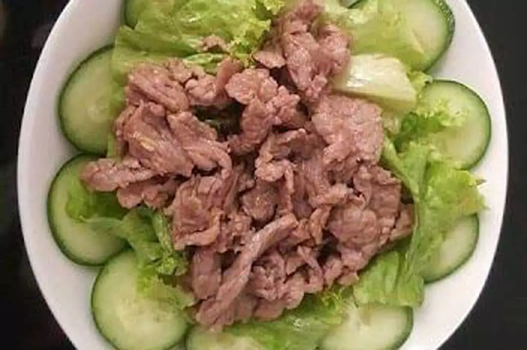 مواد لازم + طرز تهیه سالاد تن ماهی