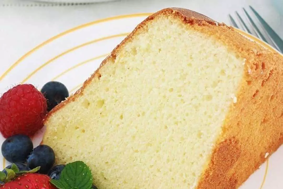 طرز تهیه کیک وانیلی + مواد لازم