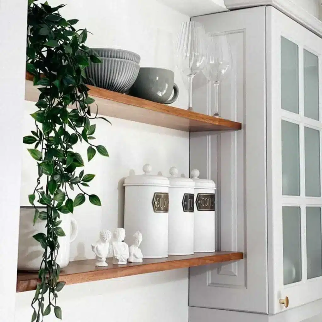 دکوراسیون شلف دیواری آشپزخانه سنتی