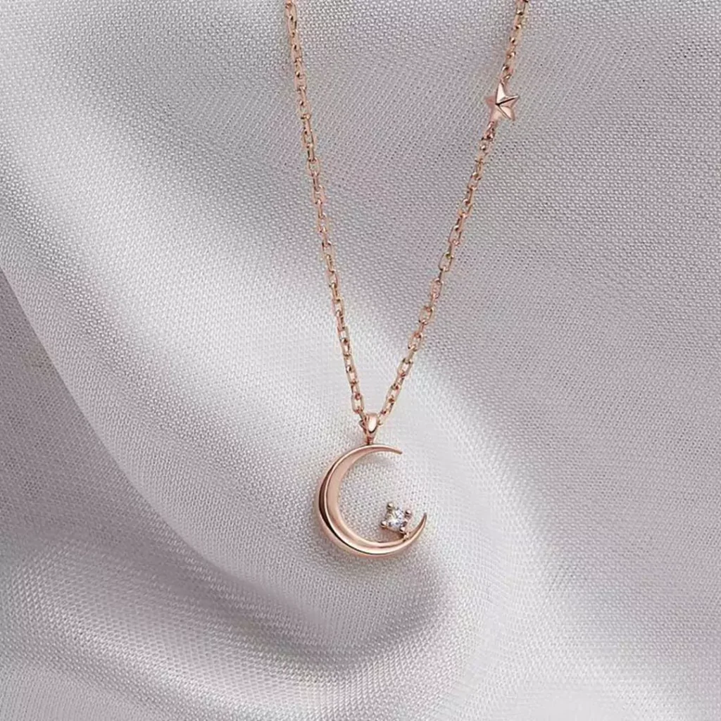 آویز گردنبند ماه 