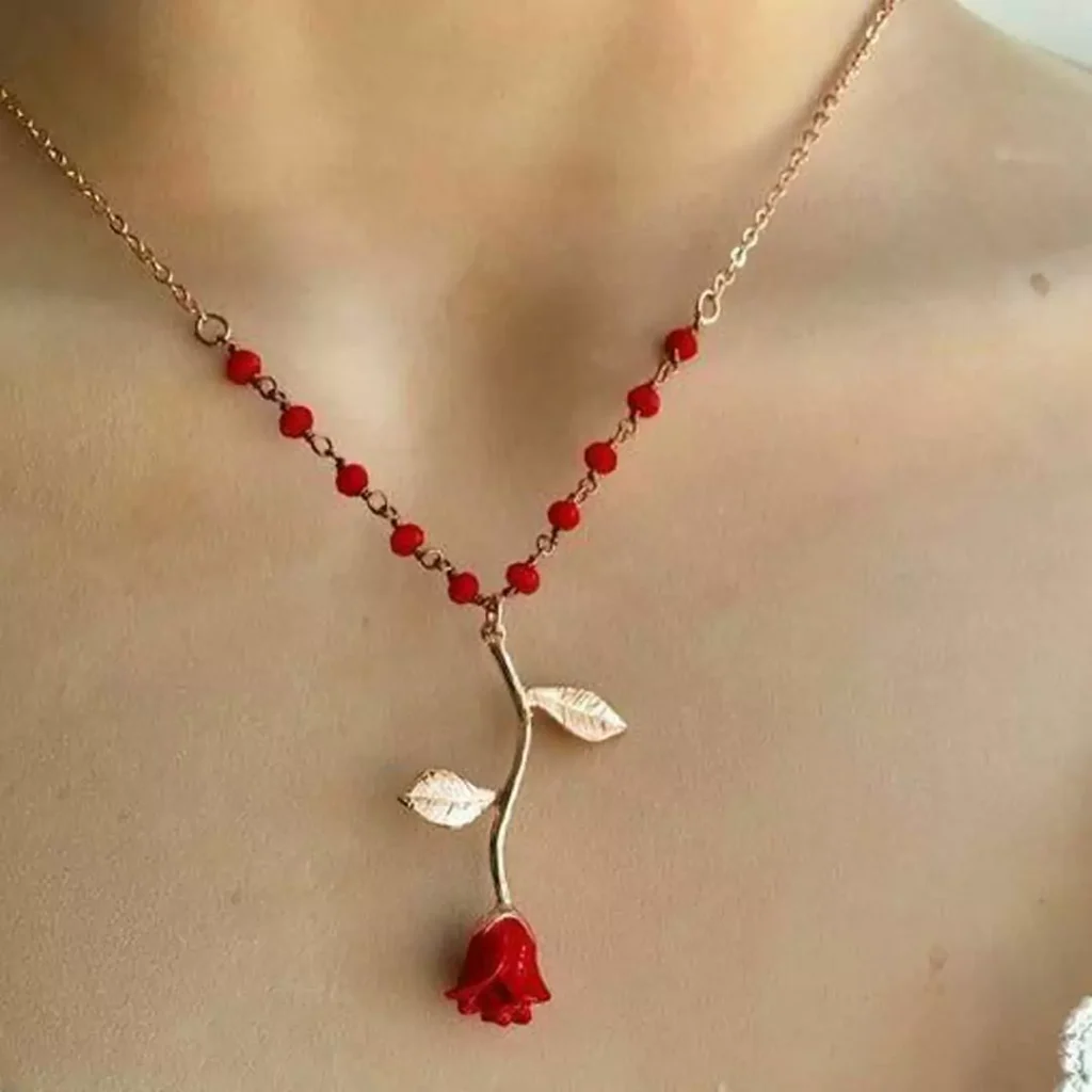 آویز گل رز مینیمال