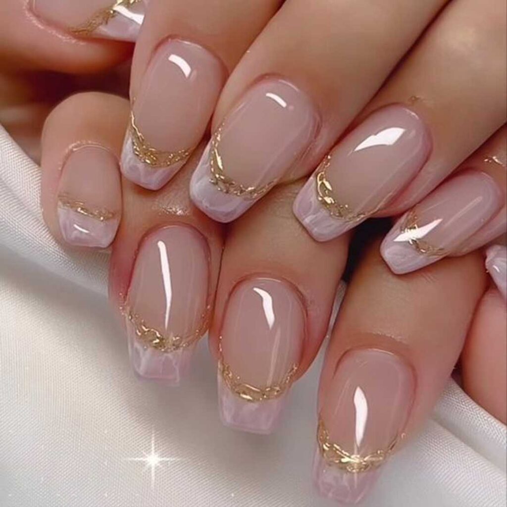 طرح ناخن مینیمال