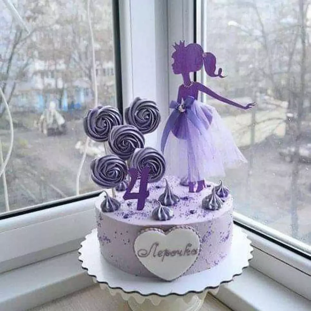 کیک شیک بنفش