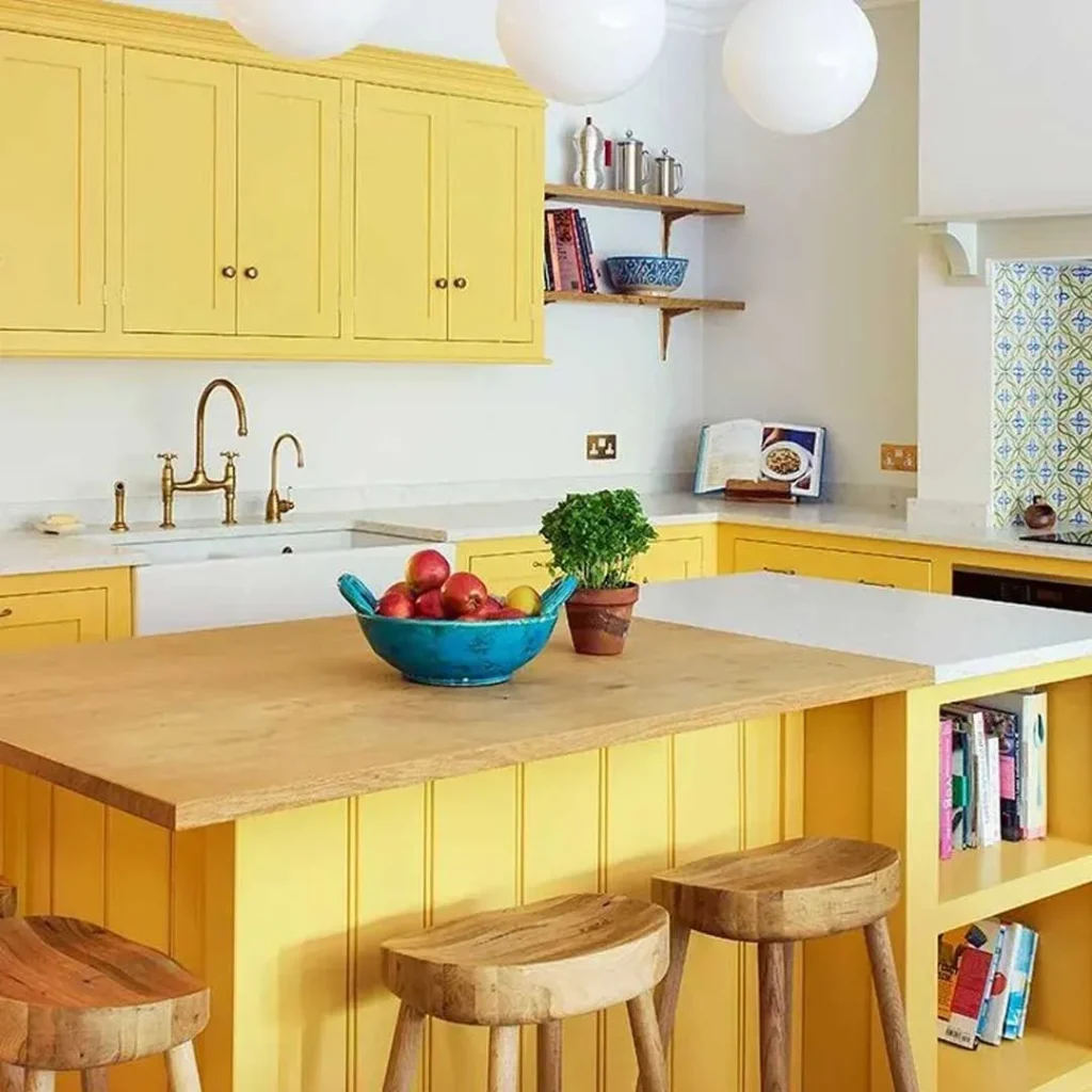 دکوراسیون کابینت آشپزخانه با تم زرد زیبا