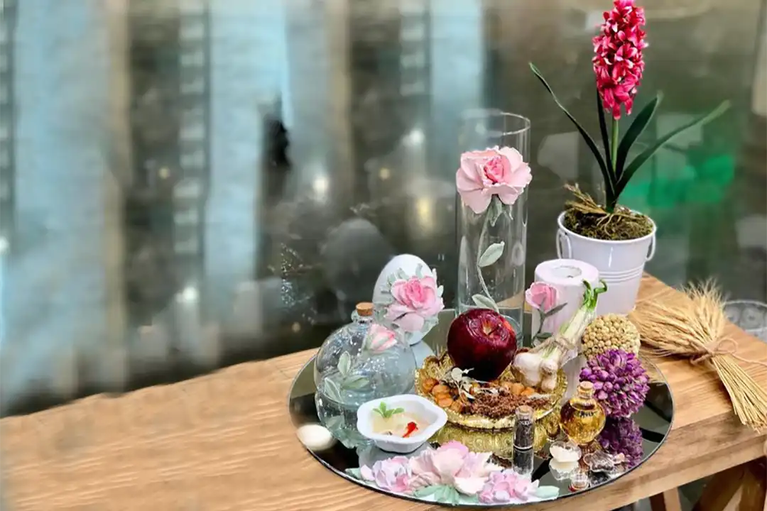 10 ایده شیک و زیبا تزیین هفت سین عروس برای نوروز 1403