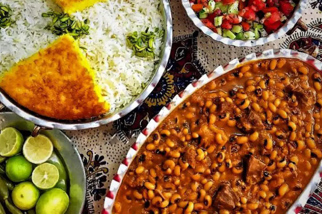 طرز تهیه و مواد لازم خورشت ترشی قورمه اردبیل