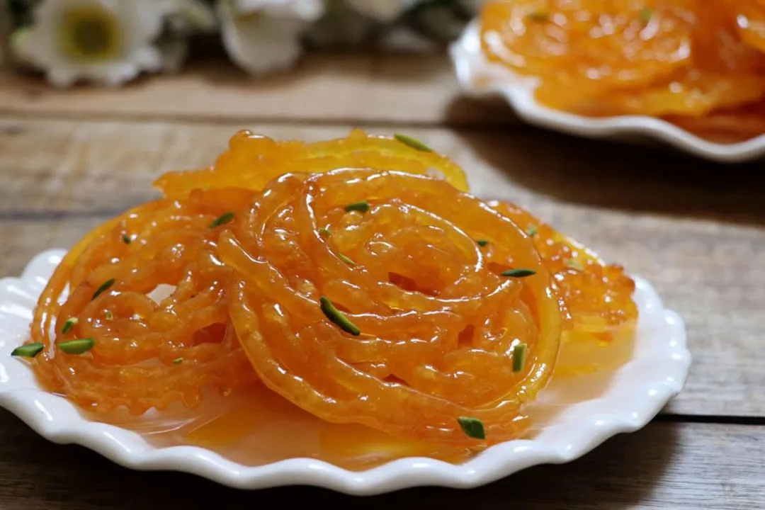طرزتهیه و مواد لازم زولبیا برای ماه مبارک رمضان