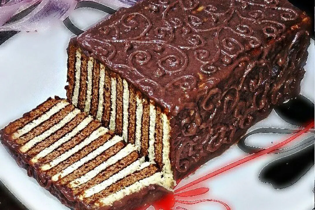 طرز تهیه و مواد لازم کیک یخچالی