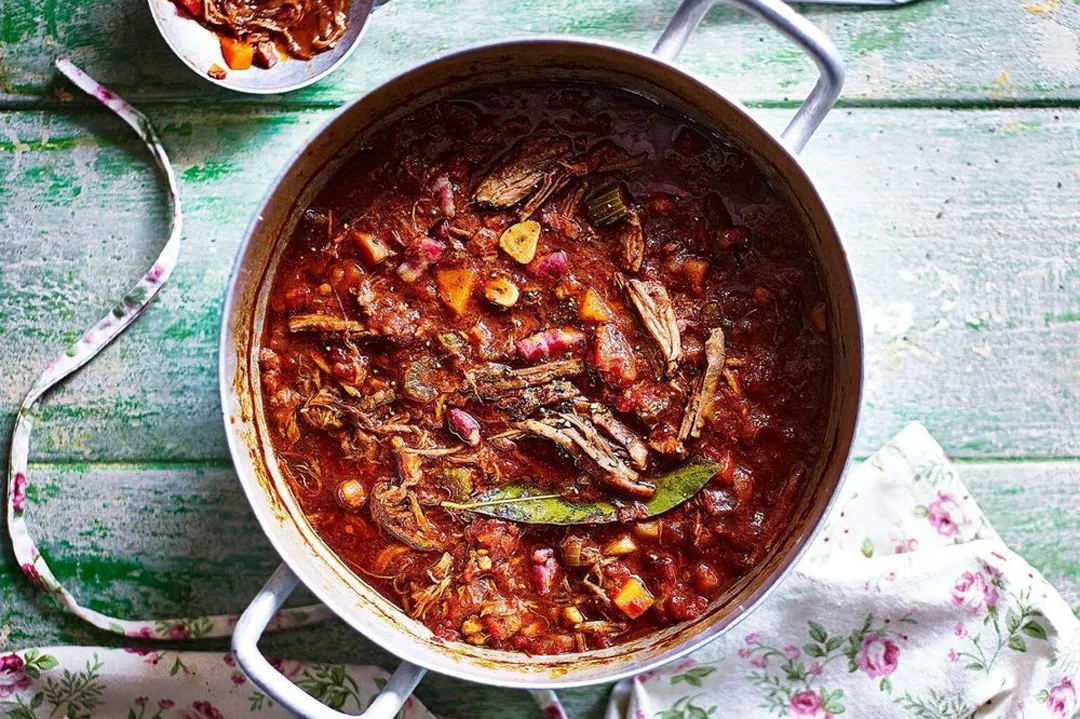 طرزتهیه خوراک راگو+ مواد لازم