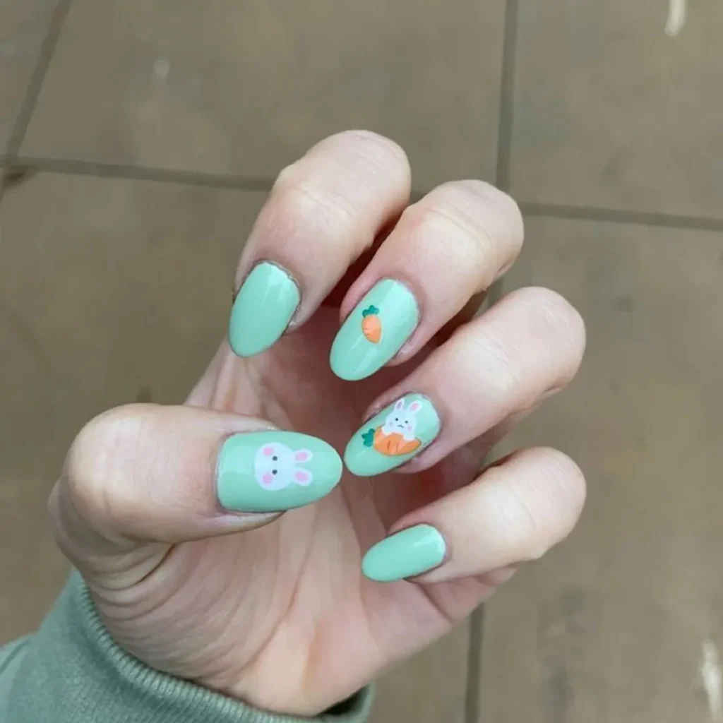   Carrot nail designs are trending