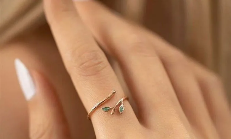 Elegant ring for girls, luxury gold