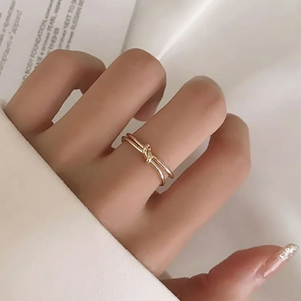   Elegant ring for girls, modern gold