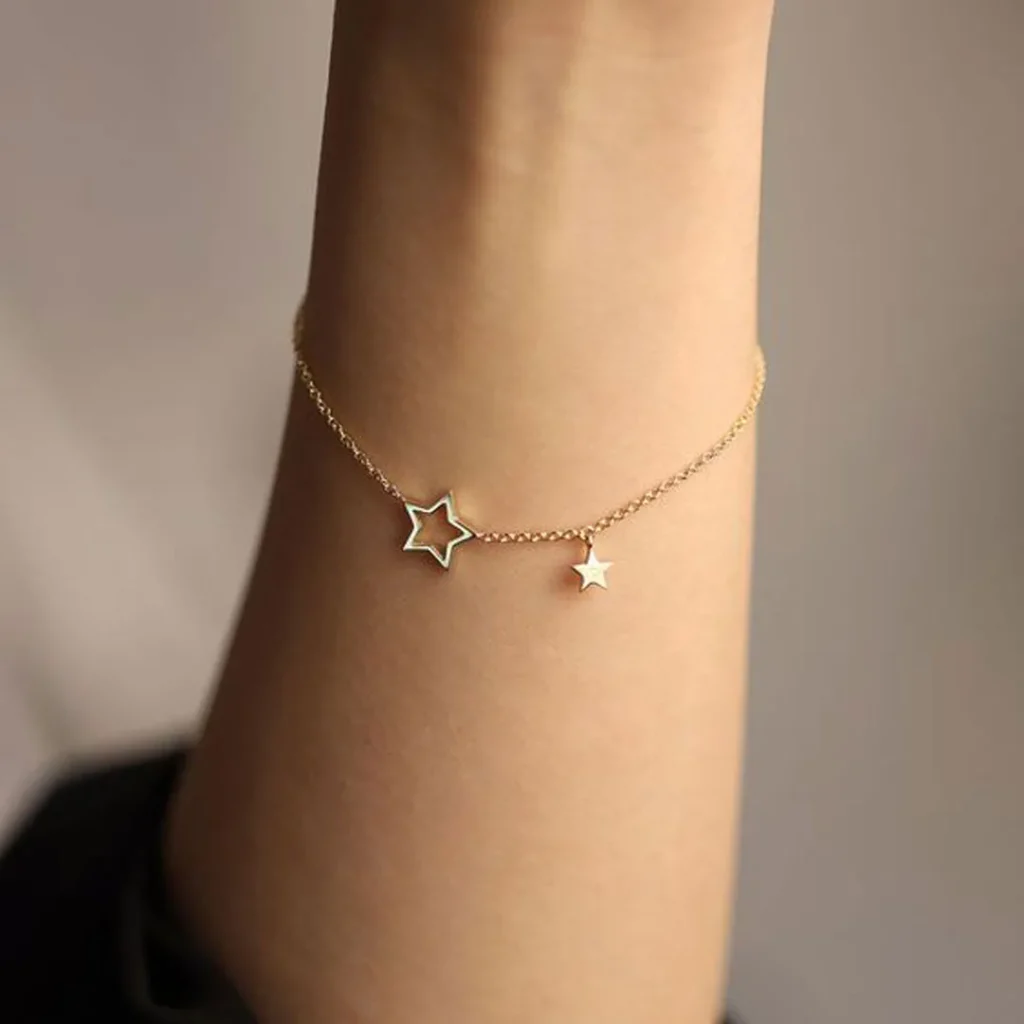 The star design bracelet is more minimal