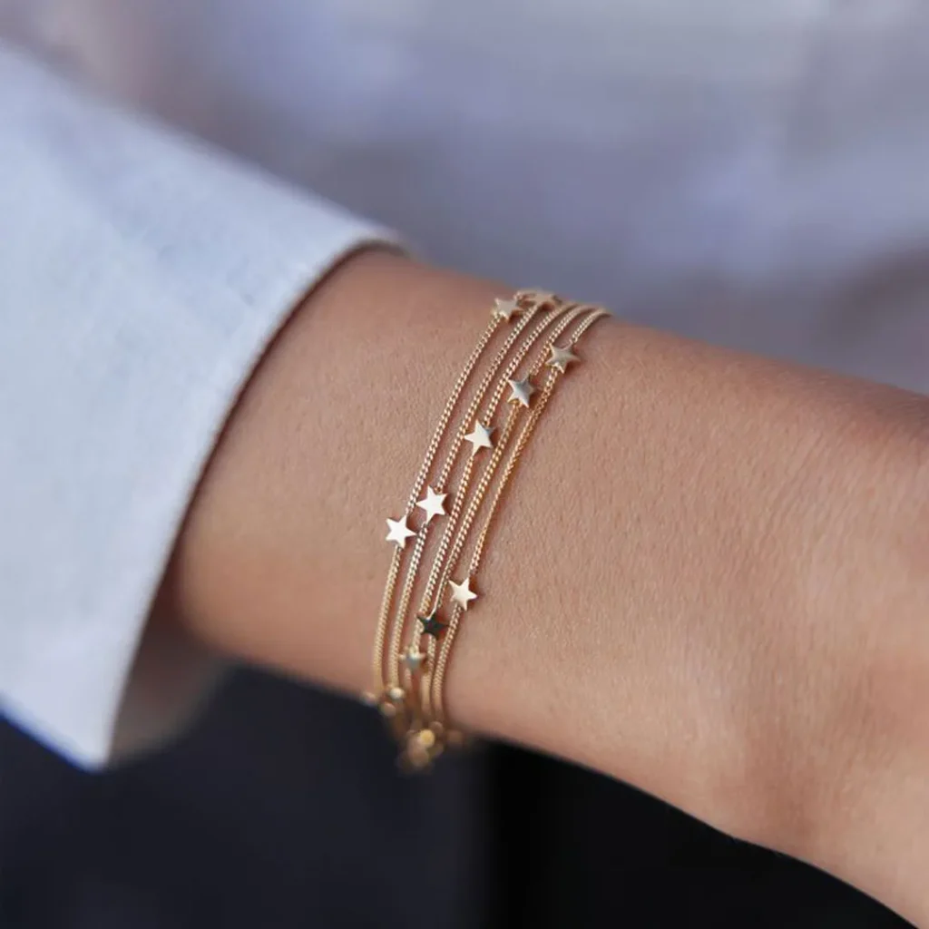 Beautiful minimal star design bracelet