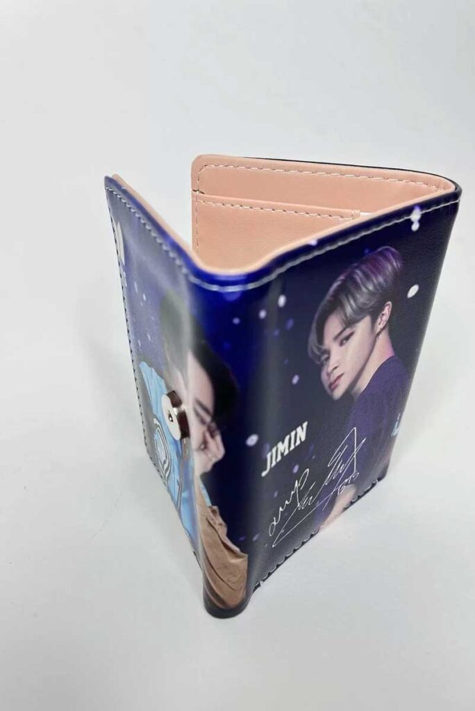 👜 کیف پول دخترانه طرح BTS: شیک، خاص و ترند ۲۰۲۶