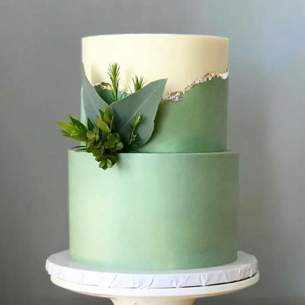 Green wedding anniversary cake
