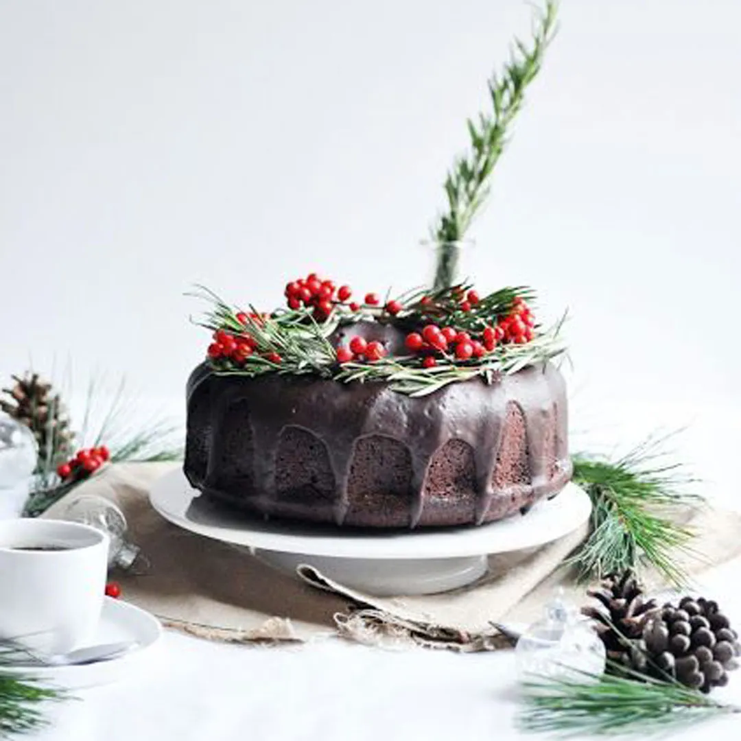دیزاین کیک خانگی مینیمال شکلاتی
