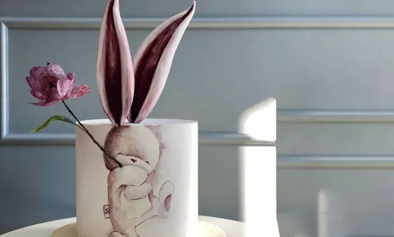 Fancy rabbit design cake is trending