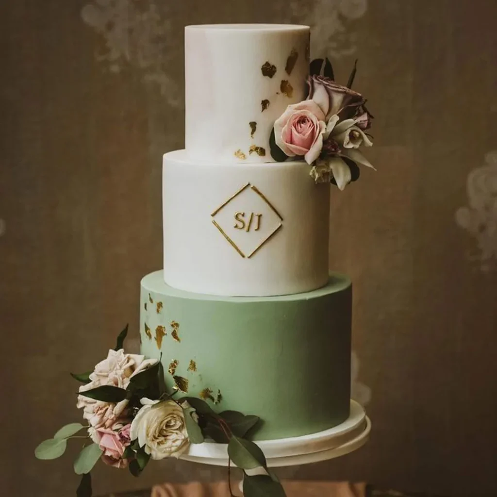 Elegant wedding anniversary cake