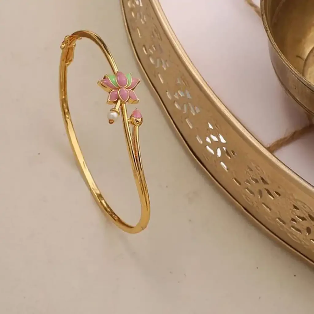 دستبند النگویی طلا مینیمال