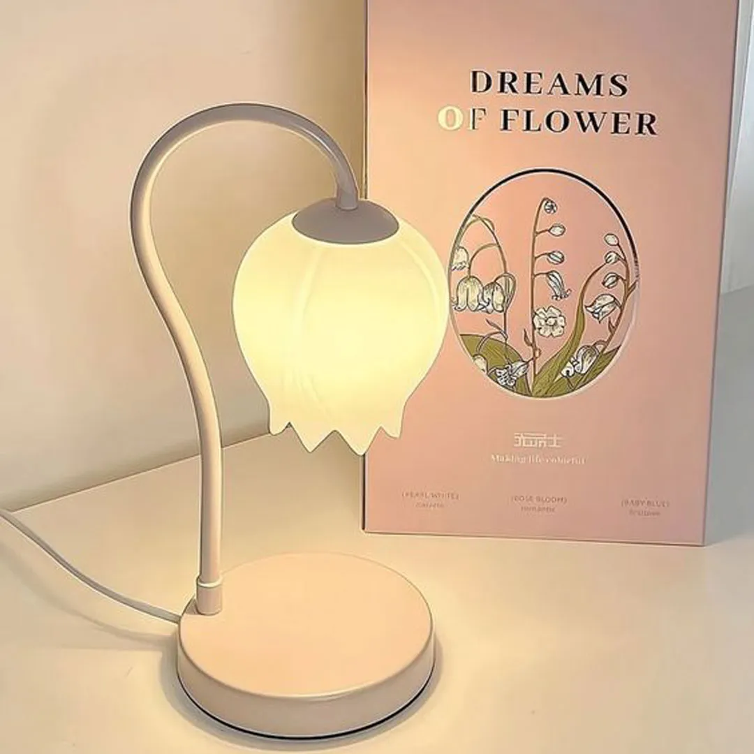 چراغ  مطالعه طرح گل جذاب