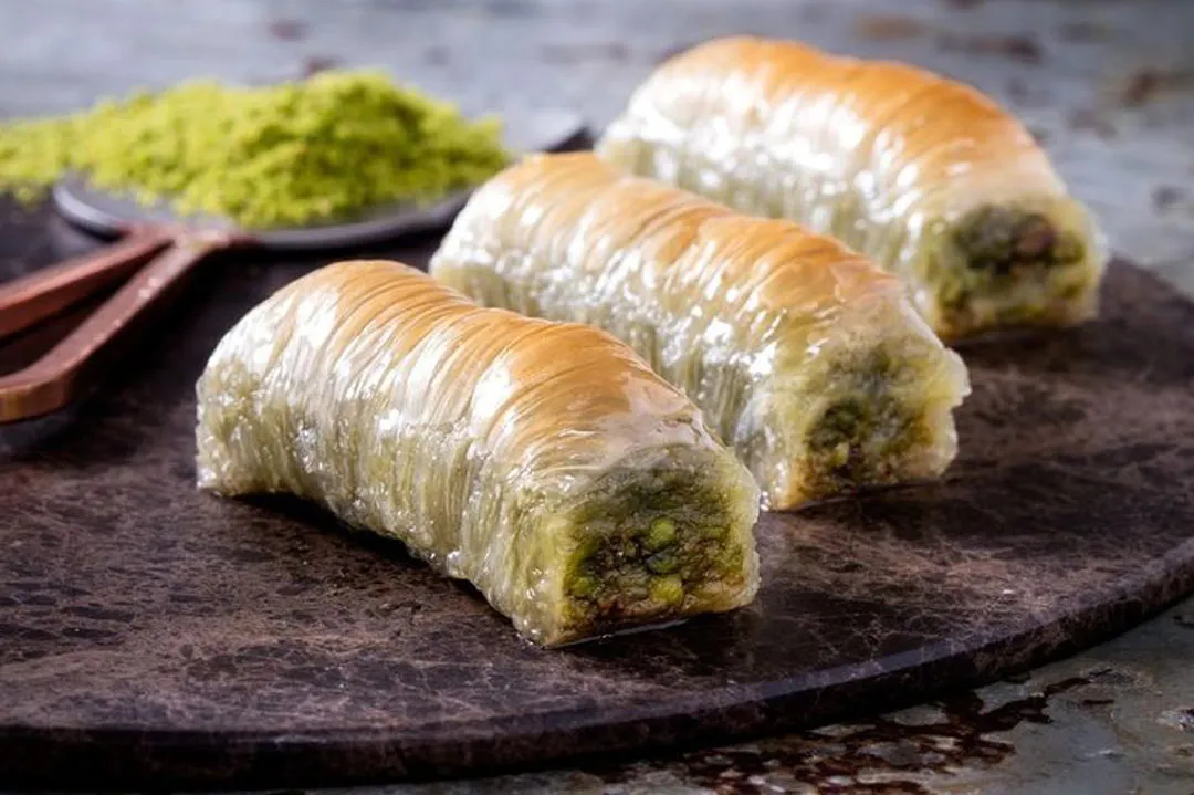طرز تهیه و مواد لازم باقلوا خانگی