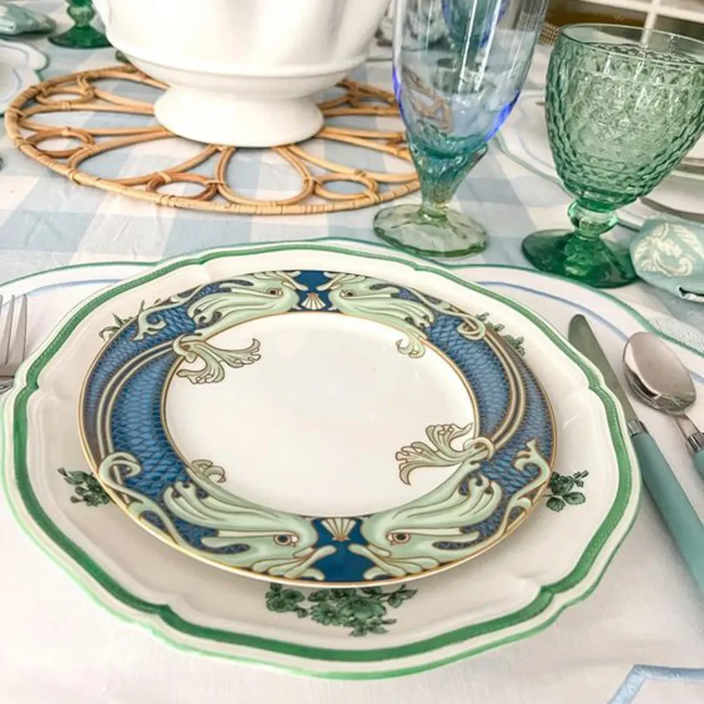 ظروف چینی آنتیک ترند
