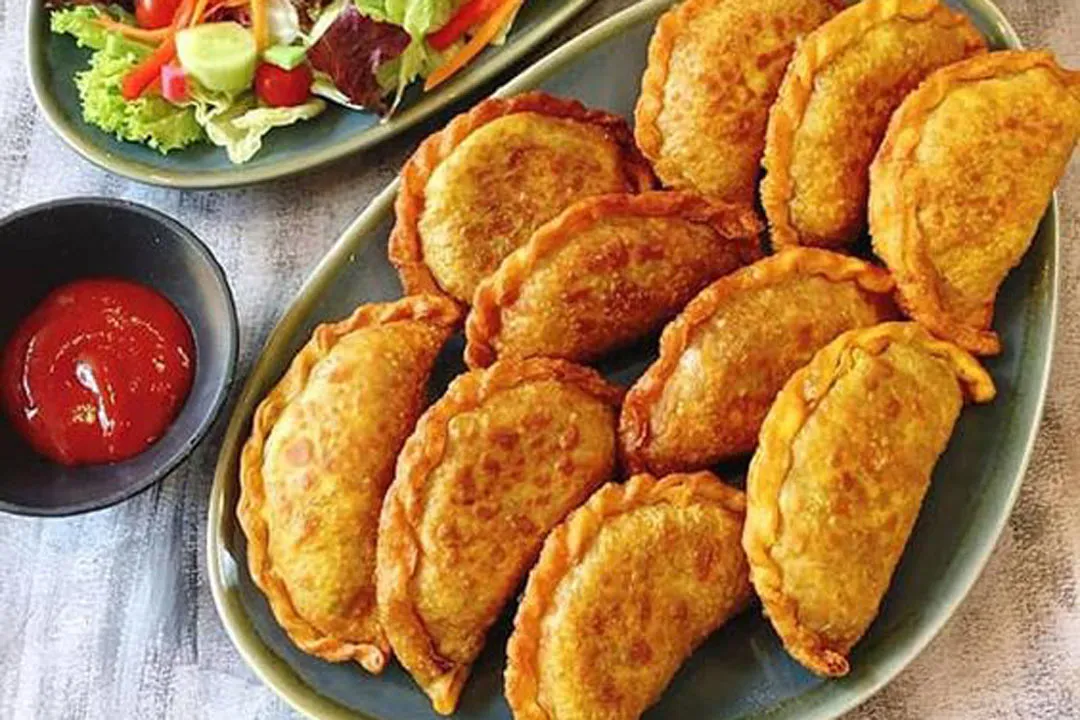 طرز تهیه و مواد لازم پیراشکی مرغ