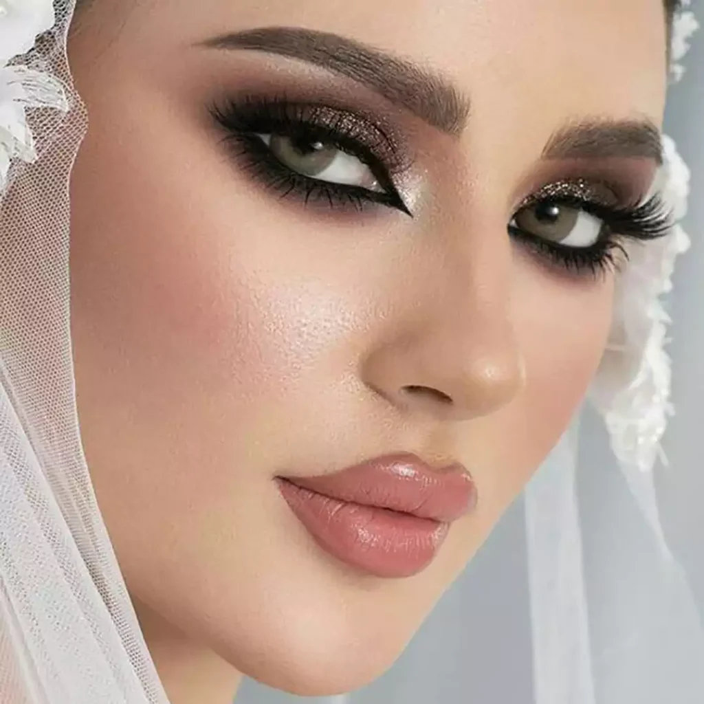 آرایش چشم عربی