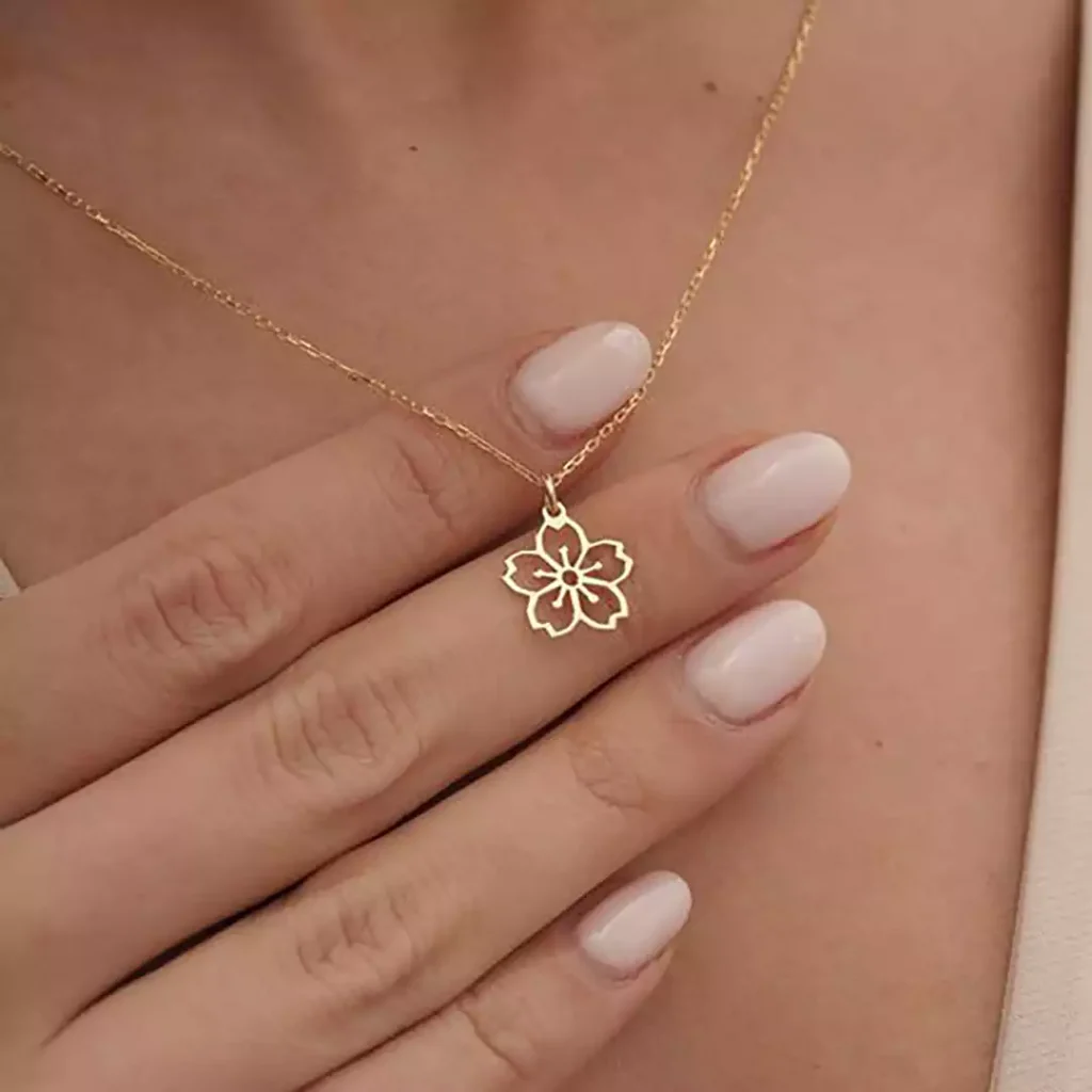 آویز گردنبند