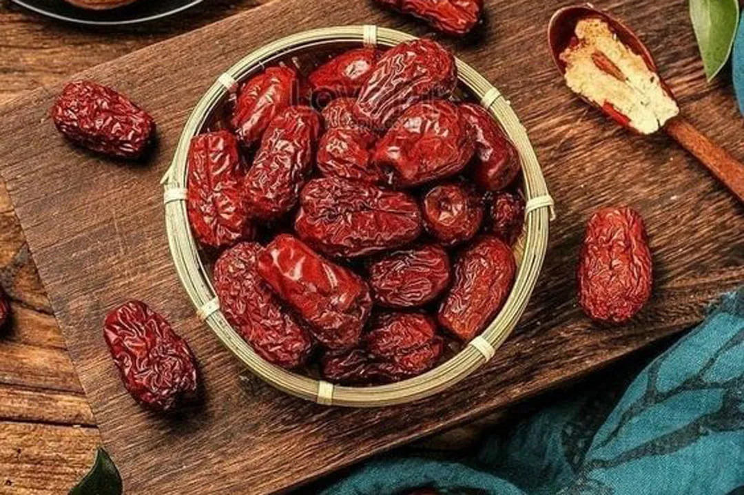 دانستنی هایی درباره خواص بی نظیر عناب