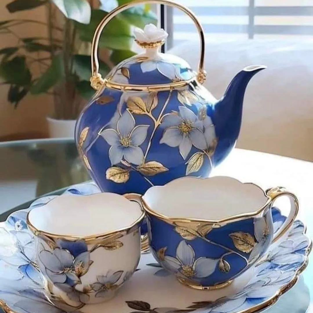ست قوری و فنجان مینیمال
