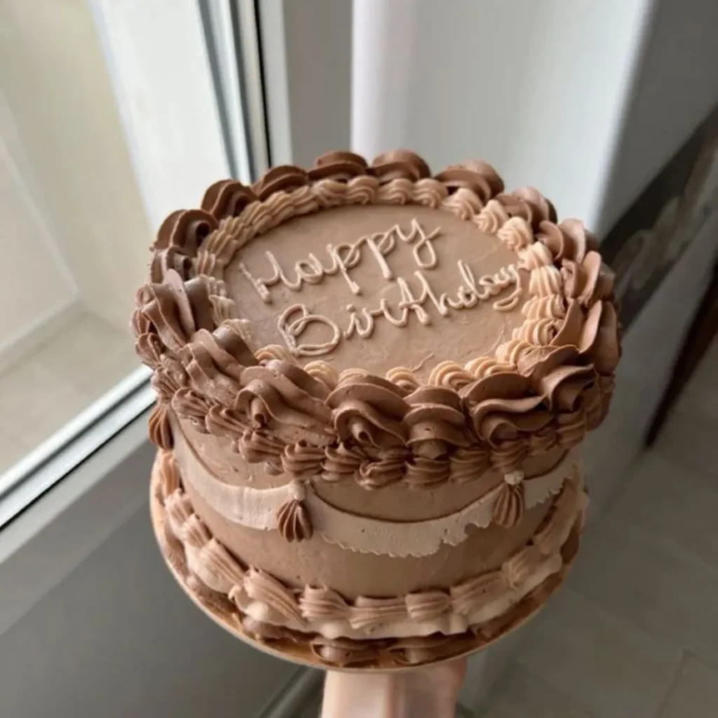 کیک نسکافه ای جذاب