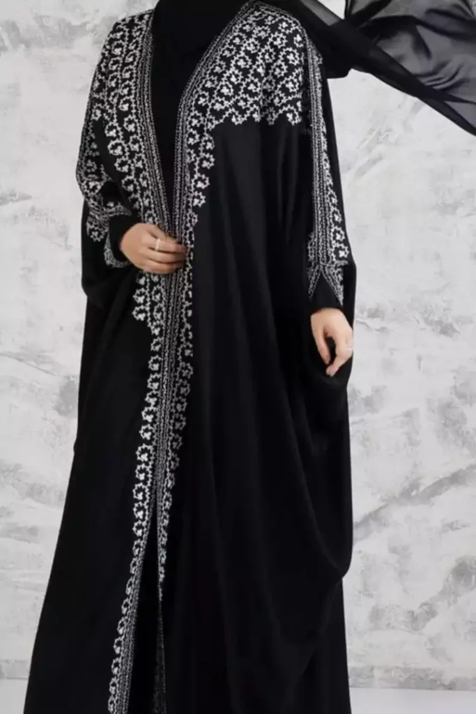 عبا زنانه مشکی