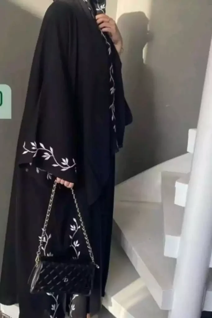 مانتو مشکی بلند