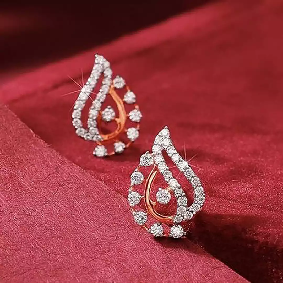 گوشواره طلا مدرن و مینیمال