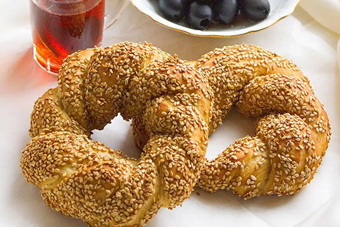 طرز تهیه و مواد لازم نان سیمیت